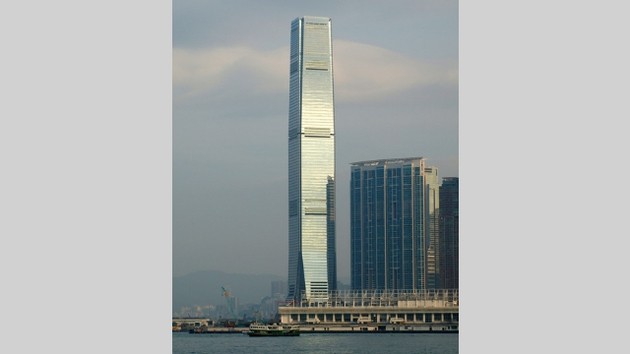 International Commerce Centre - 484m