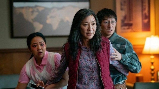 Tudo em Todo o Lugar ao Mesmo Tempo (2022)